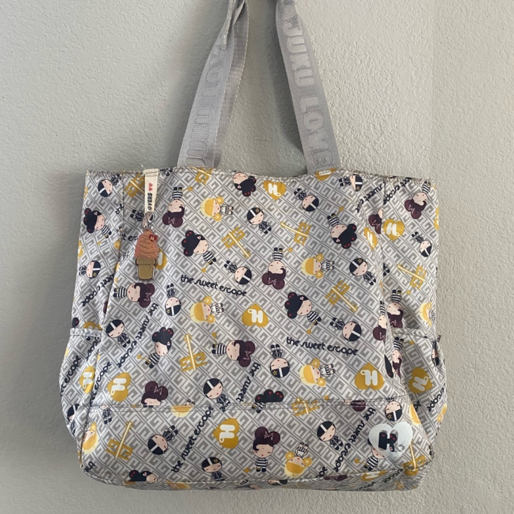HARAJUKU LOVERS by Gwen Stefani Tote Bag THE SWEET ESCAPE